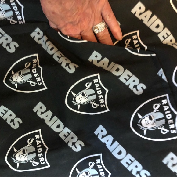 Apron - Picture 2 of 6